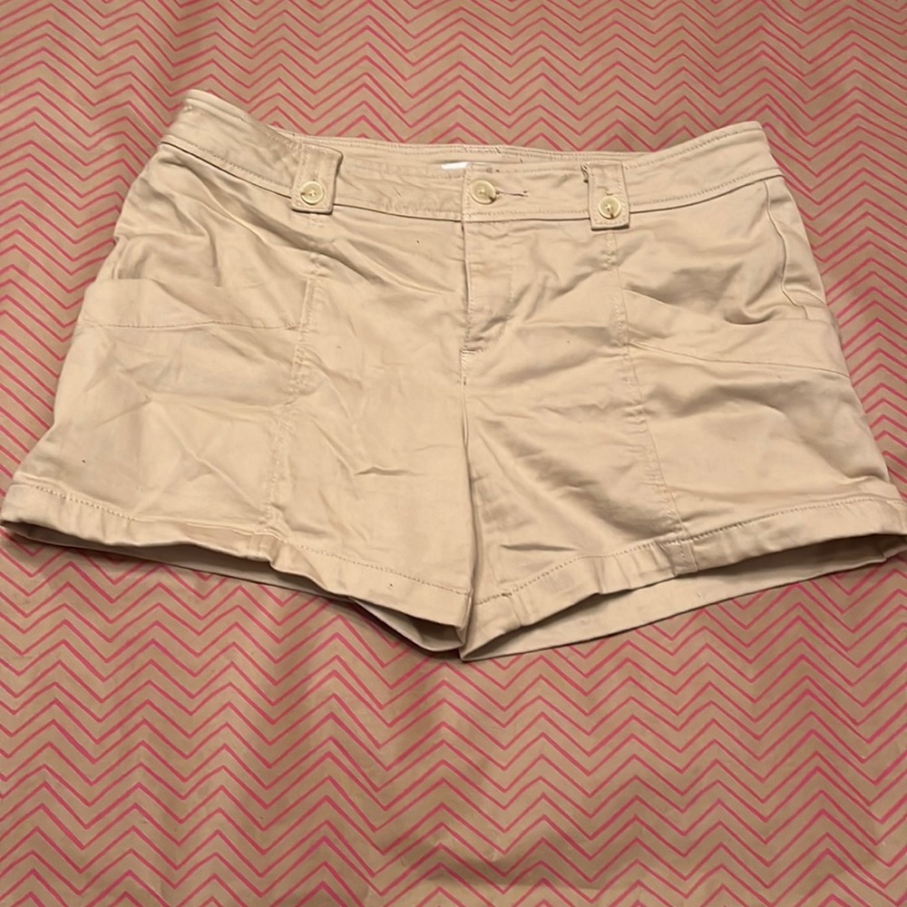 Khaki shorts